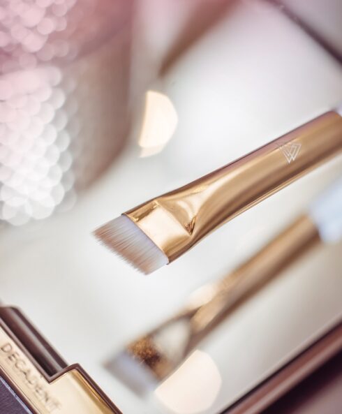 Kulmupintsel / Eyebrow brush