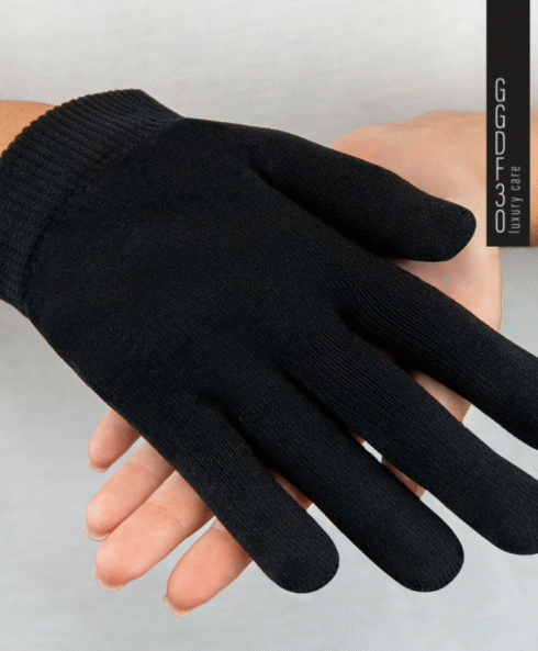 SILK GLOVE - Niisutavad ja taastavad silikoonkindad (must)