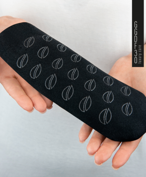 Niisutavad korduvkasutatavad silikoonist sokid jalahoolduseks